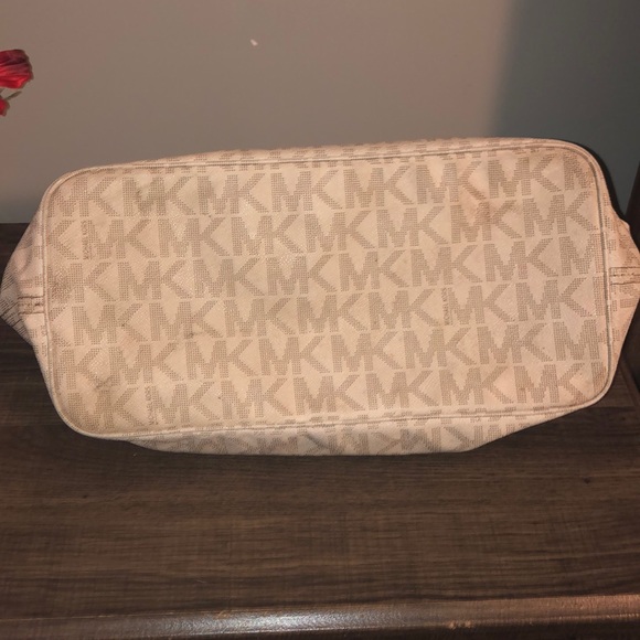 Michael Kors Jet Set Large 👜 - Picture 8 of 8